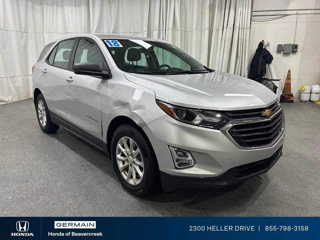 Used 2018 Chevrolet Equinox LS with VIN 3GNAXHEV3JS564052 for sale in Beavercreek, OH