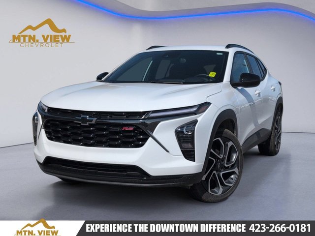 Pre-Owned 2025 Chevrolet Trax 2RS Front Wheel Drive SUV