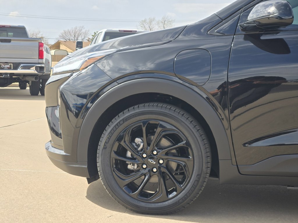 New 2027 Mosaic Black Metallic Chevrolet RS image 19