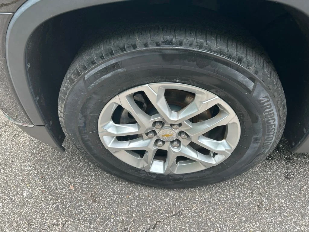 Used 2019 Black Chevrolet LT image 13