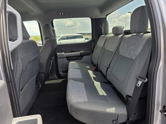 Used 2024 Silver Metallic Ford XLT image 19