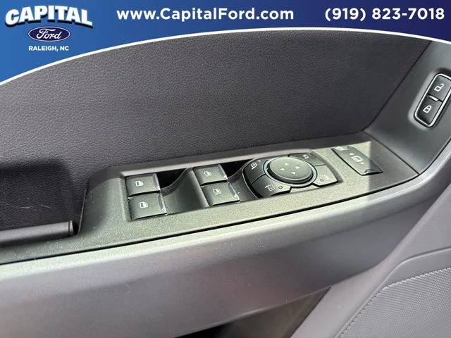 Used 2024 Red Ford XLT image 21