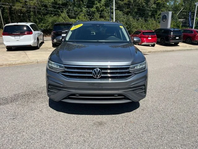 Used 2023 Gray Volkswagen 2.0T SE image 35