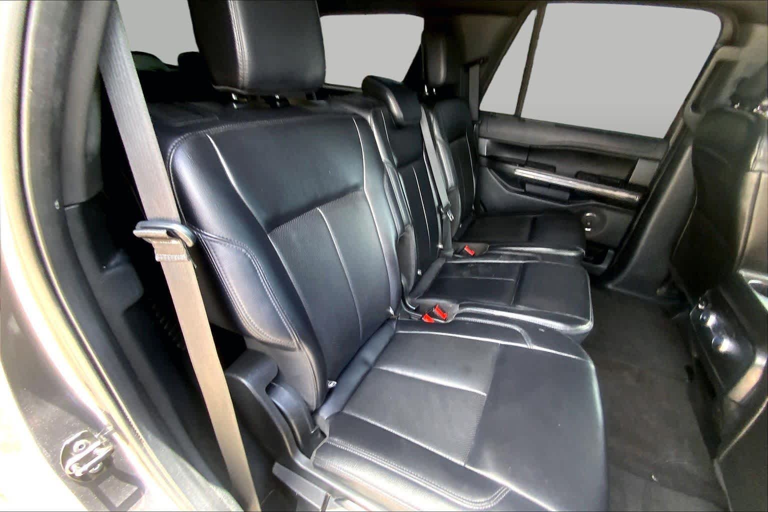 Used 2021 Magnetic Metallic Ford XLT image 18