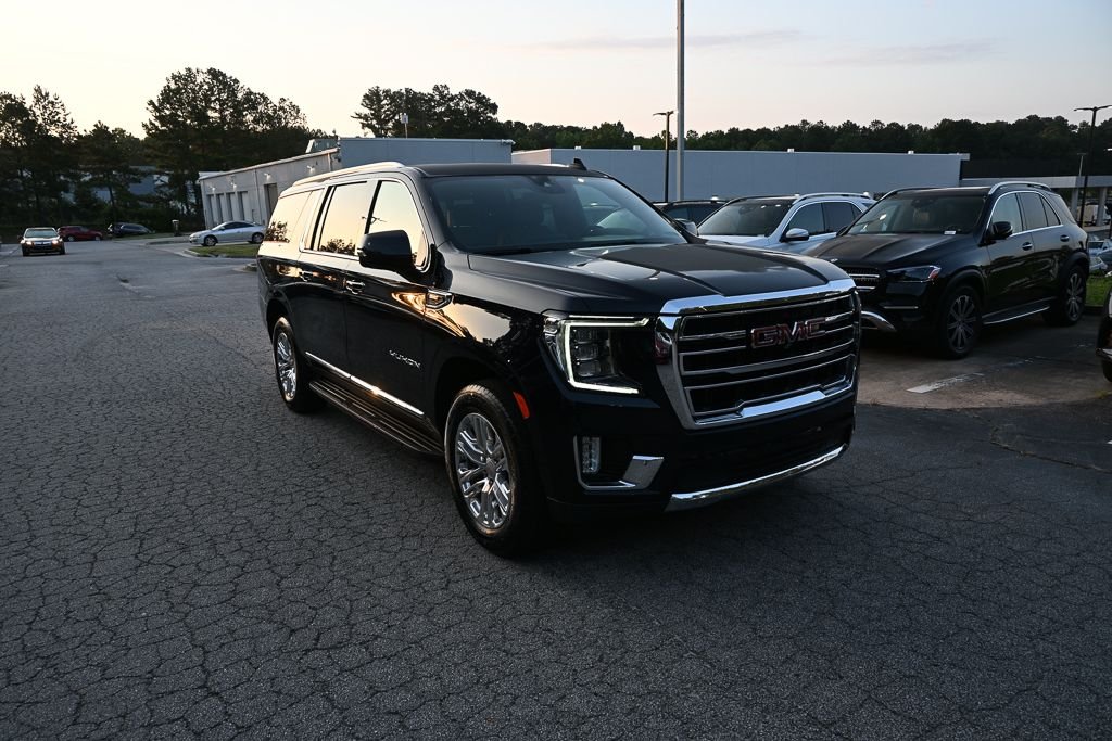 Used 2023 Blue GMC SLT image 23