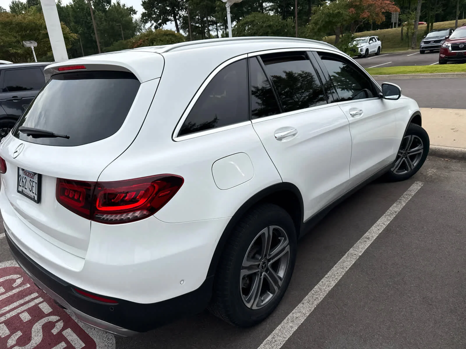 Used 2022 Polar White Mercedes-Benz GLC 300 image 4