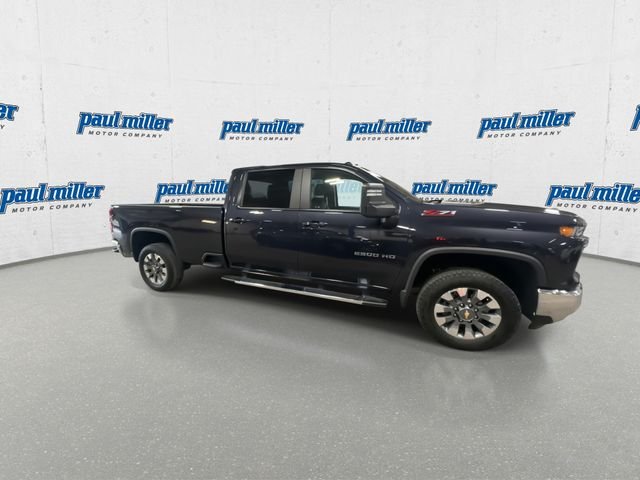 Used 2024 Gray Chevrolet LT image 13