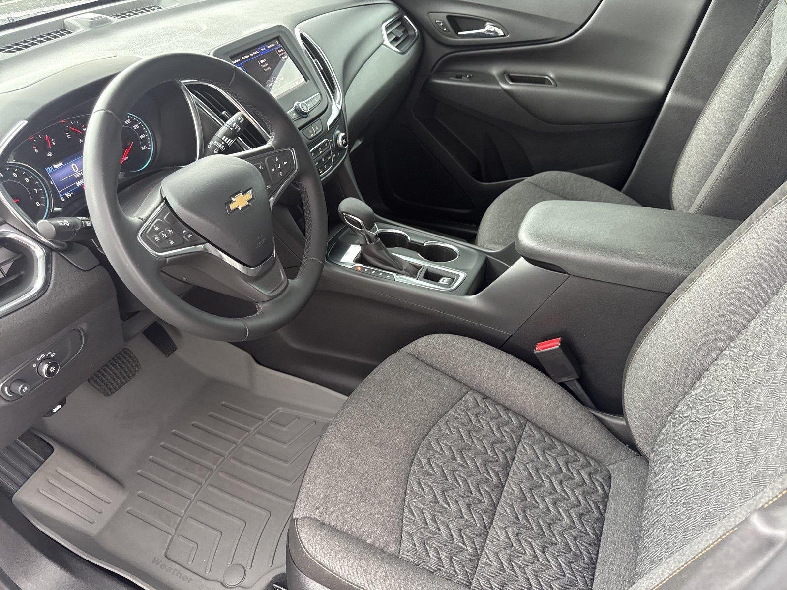 Used 2023 SUMMIT WHITE Chevrolet LT image 10