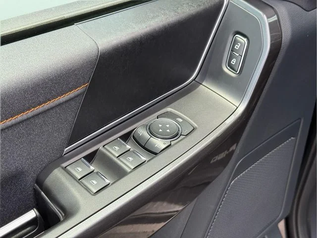 Used 2021 Blue Ford Tremor image 16