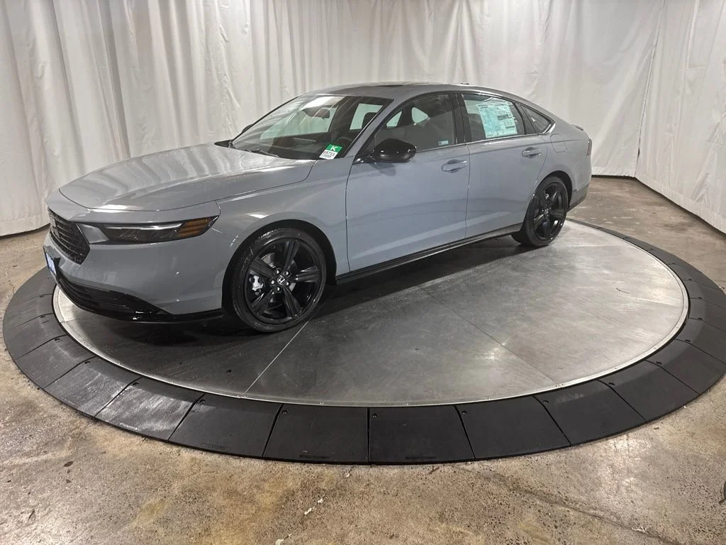 2026 Honda Accord Hybrid Sport-L's photo