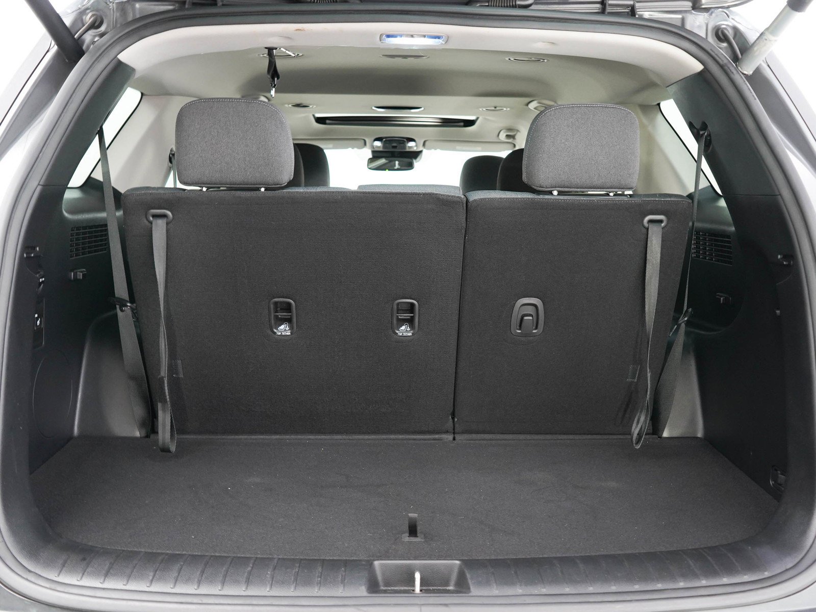 Used 2020 Rainforest Hyundai SEL AWD image 11
