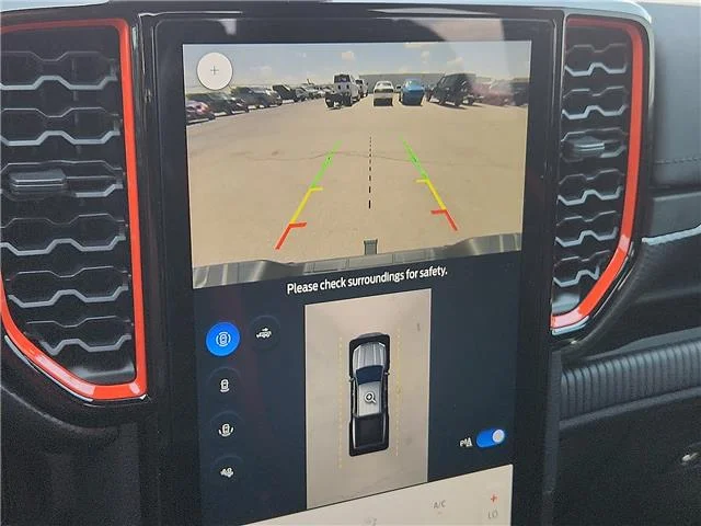 Used 2025 -Select- Ford Raptor 4x4 SuperCrew 5 ft. box 128.7 in. WB image 14