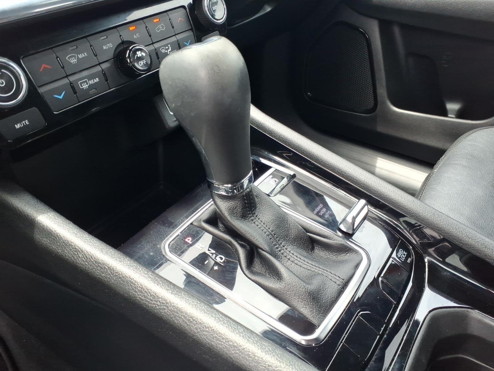 Used 2022 Redline Pearlcoat Jeep (RED) Edition image 7
