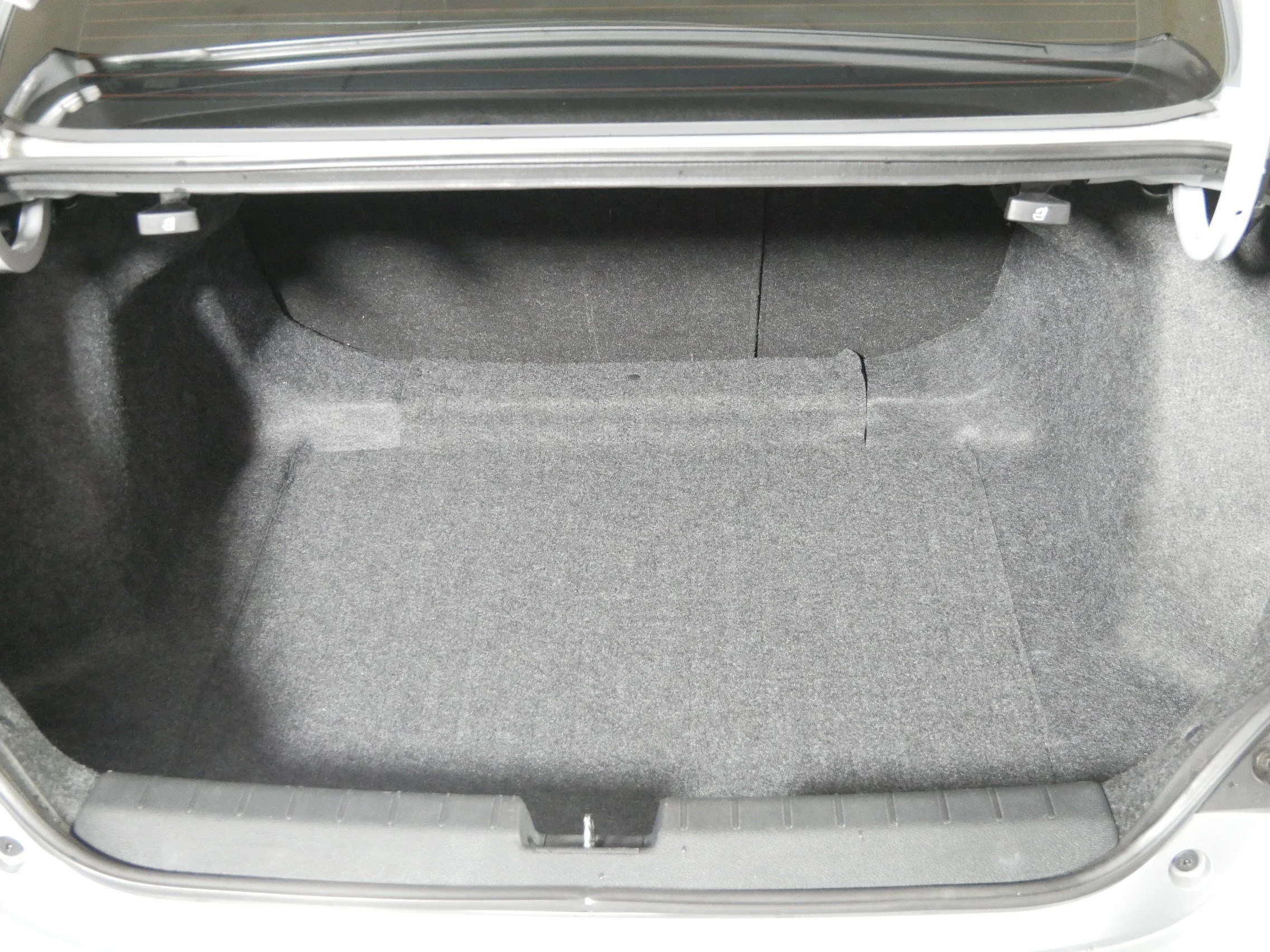 Used 2020 Lunar Silver Metallic Honda EX image 18