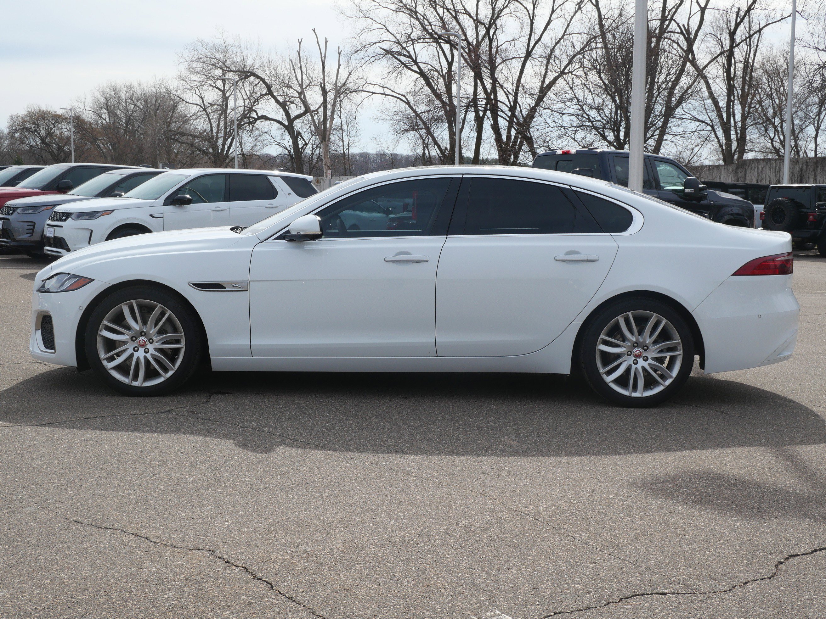 Used 2021 Jaguar XF SE with VIN SAJBG4FX8MCY88910 for sale in Minneapolis, Minnesota