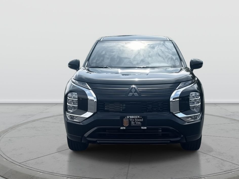 New 2026 BLK DIAMOND Mitsubishi LE image 10