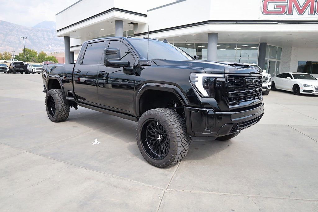 2025 GMC Sierra 3500HD AT4 - Photo 8