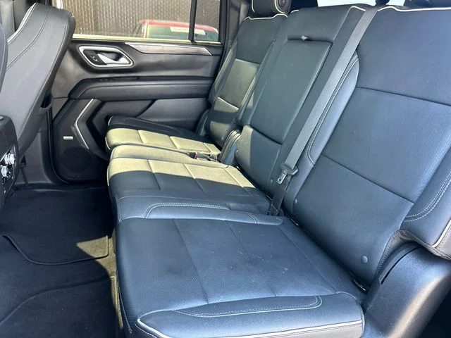 Used 2023 Titanium GMC SLT image 11