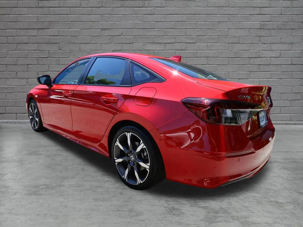 Certified Used 2025 Rallye Red Honda Sport image 4