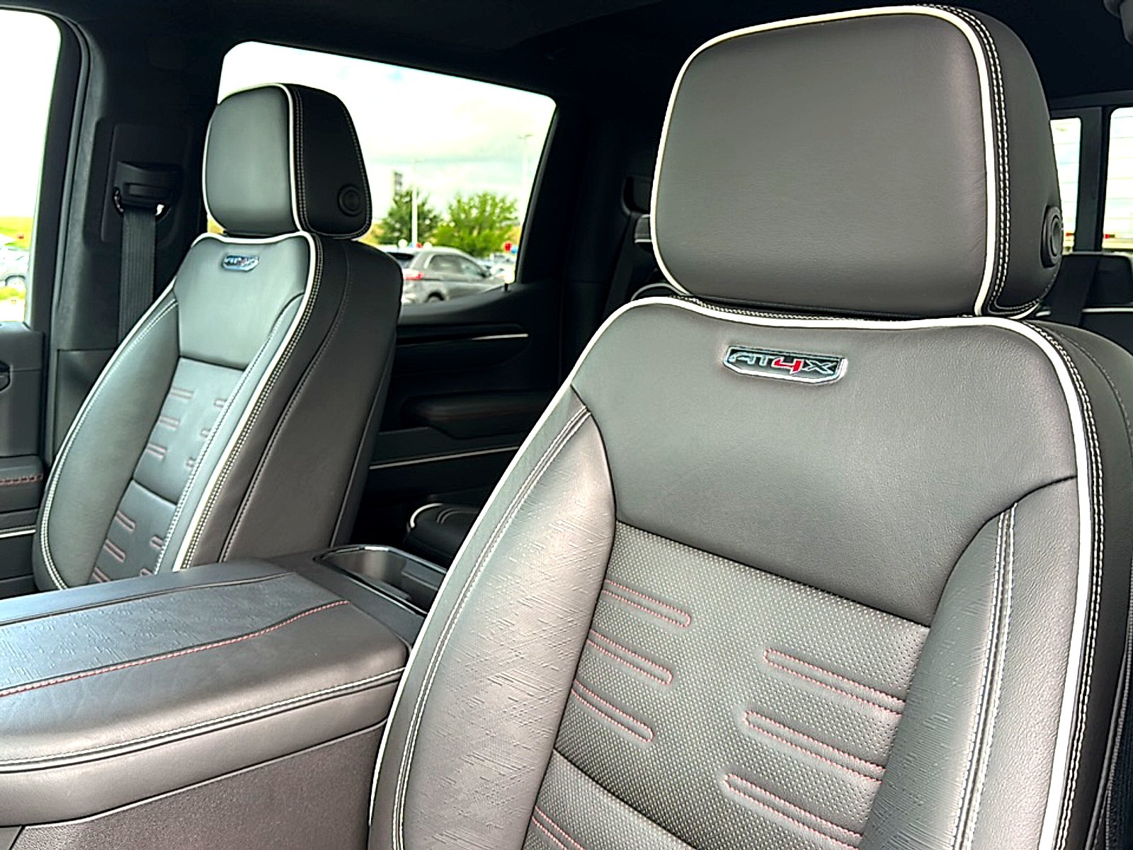 Used 2024 Onyx Black GMC AT4X image 14