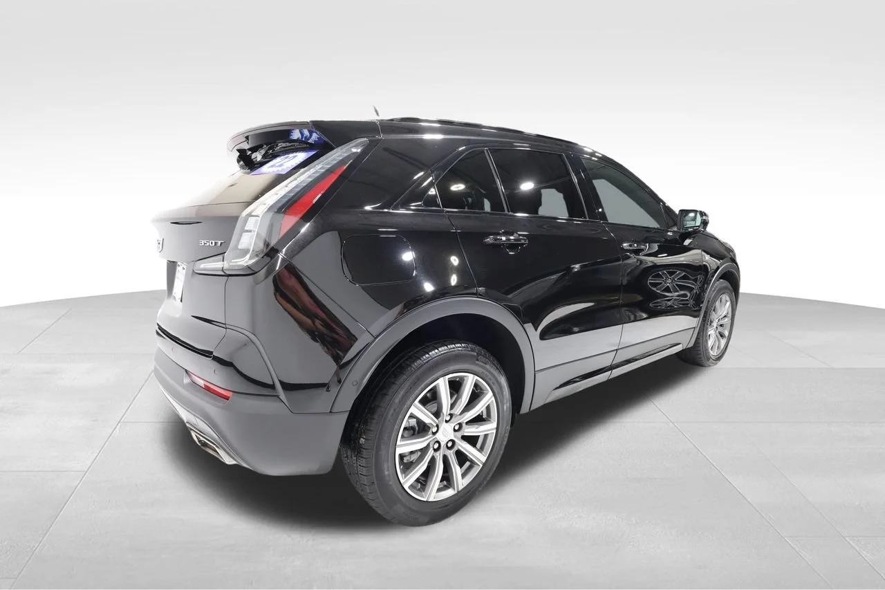 Used 2022 Stellar Black Metallic Cadillac Sport image 4