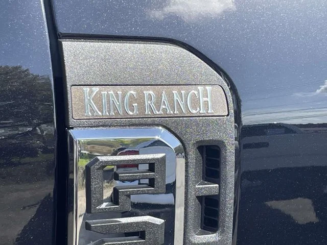New 2026 Agate Black Metallic Ford F-250® King Ranch® image 8
