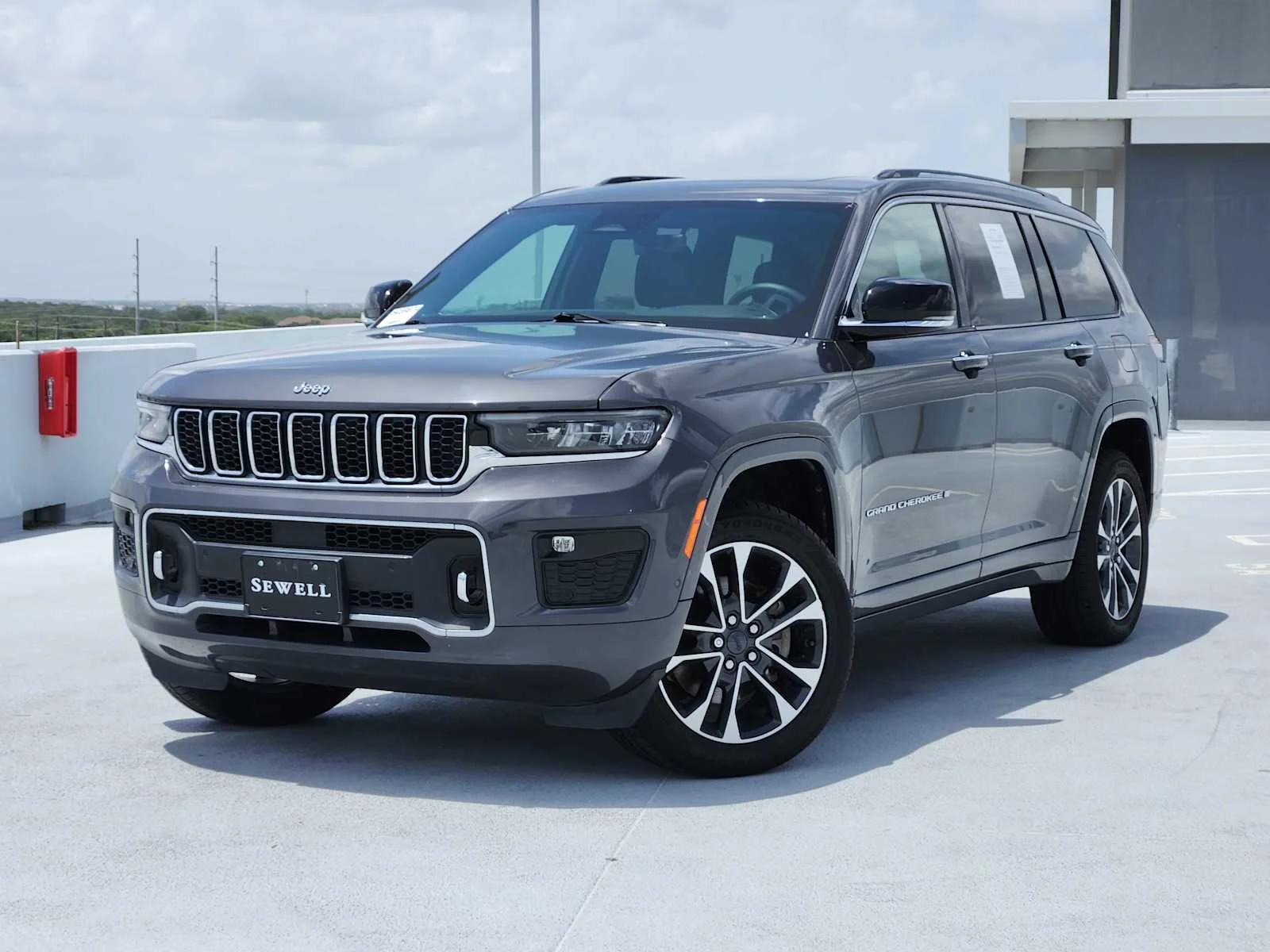 Pre-Owned 2021 Jeep Grand Cherokee L Overland