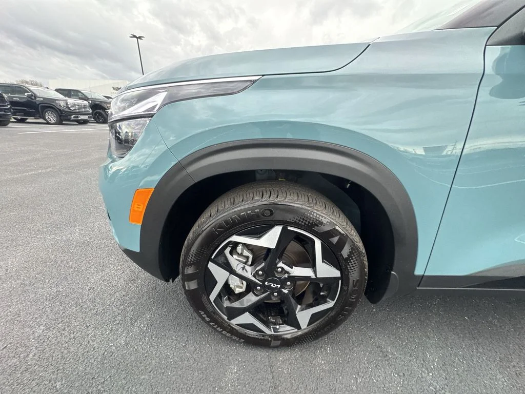 Used 2026 Blue Kia S image 10