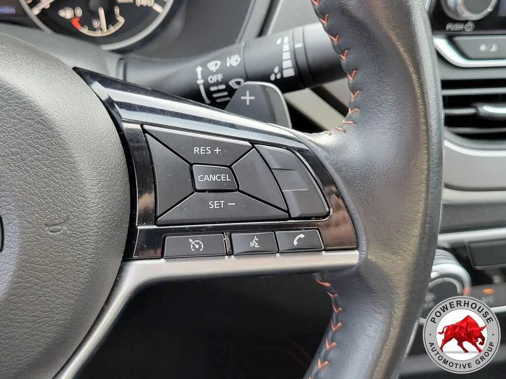 Used 2024 Black Nissan 2.5 SR image 28