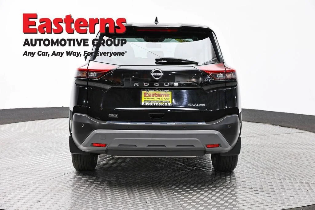 Used 2023 Black Nissan SV image 8