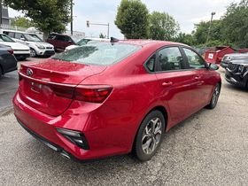Used 2020 Currant Red Kia LXS image 5