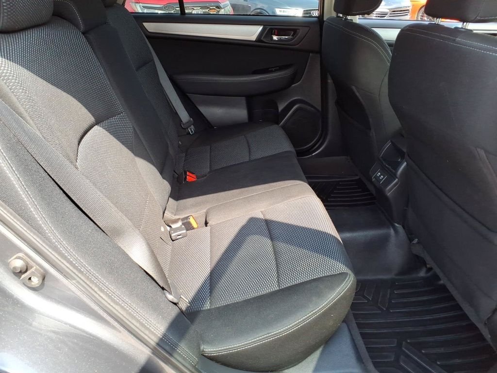 Used 2019 Gray Subaru 2.5i Premium image 18