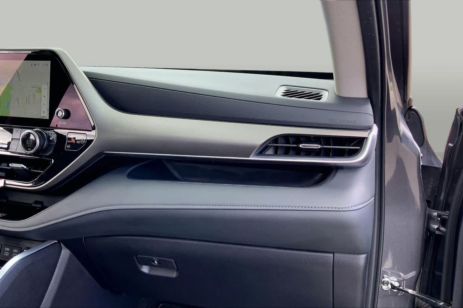 Used 2025 Magnetic Gray Metallic Toyota XLE image 18
