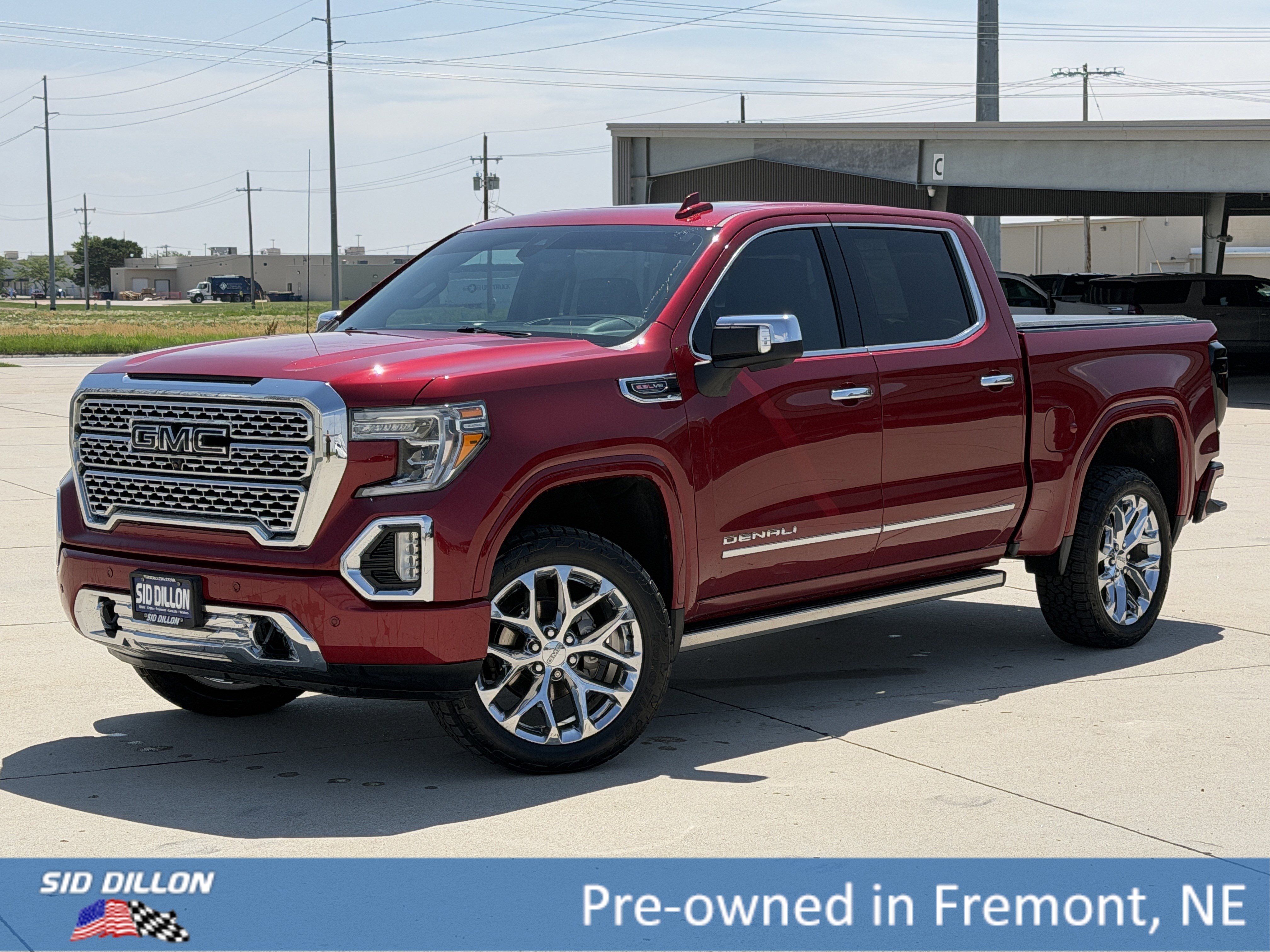2020 GMC Sierra 4WD Crew Cab Short Box Denali's photo