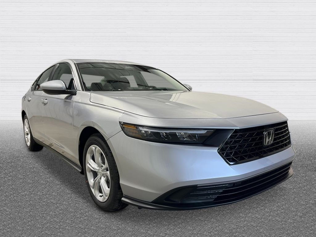 New 2026 Solar Silver Metallic Honda LX image 8