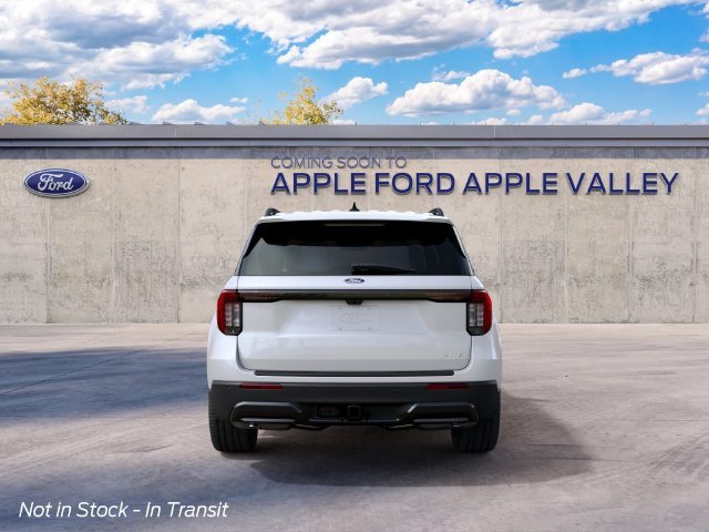 New 2027 White Metallic Ford ST-Line image 7