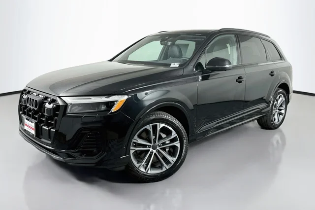 2026 Audi Q7 Premium Plus