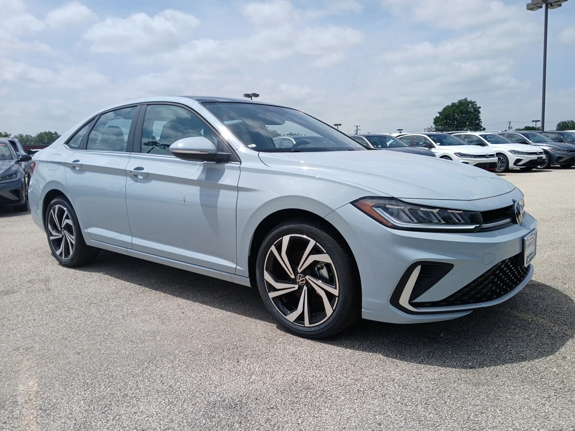 New 2026 Monument Gray Volkswagen 1.5T SEL image 2