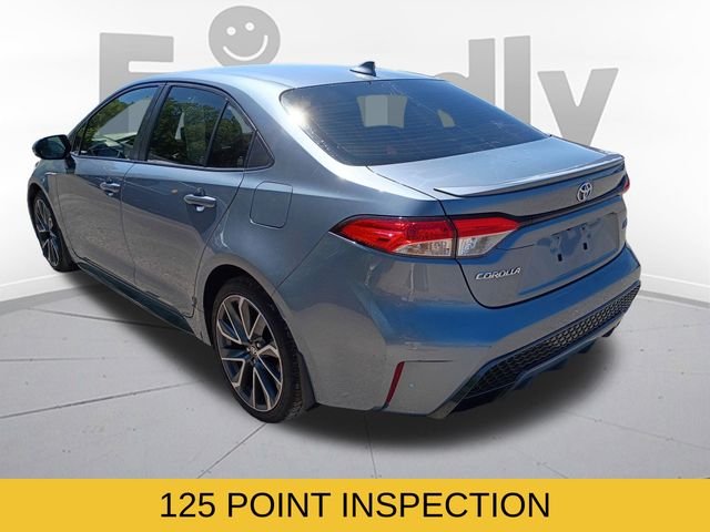 Used 2022  Toyota SE image 7