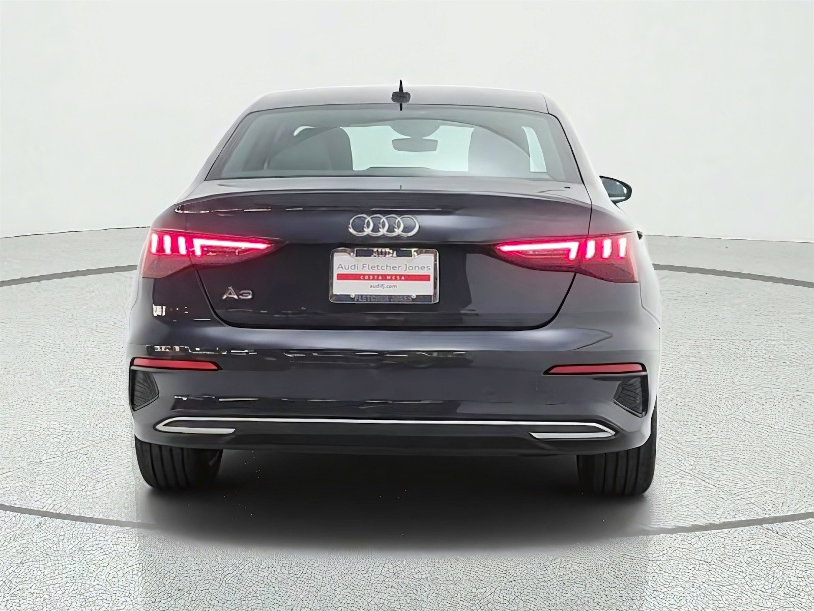 Used 2023 Manhattan Gray Metallic Audi Premium image 6