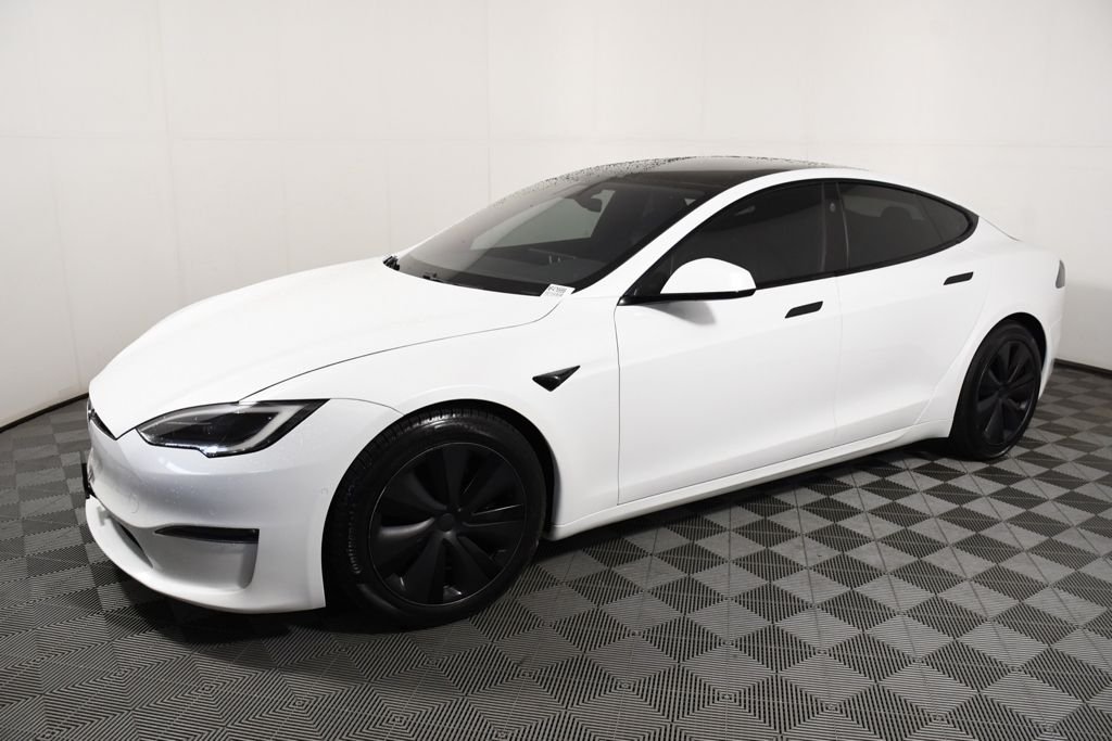 Used 2022 Tesla Model S Base with VIN 5YJSA1E5XNF476555 for sale in Richfield, Minnesota