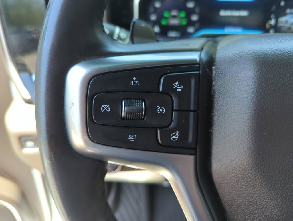 Used 2025 Summit White Chevrolet LTZ image 21