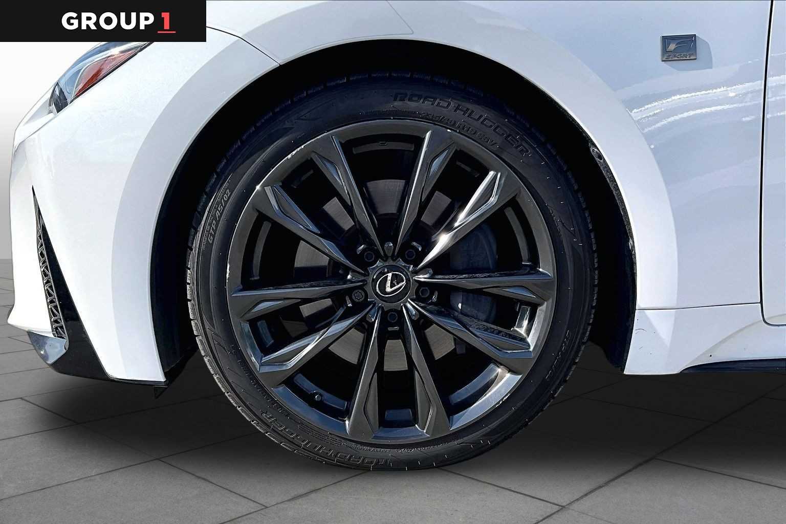 Certified Used 2024 Ultra White Lexus F SPORT Design image 10