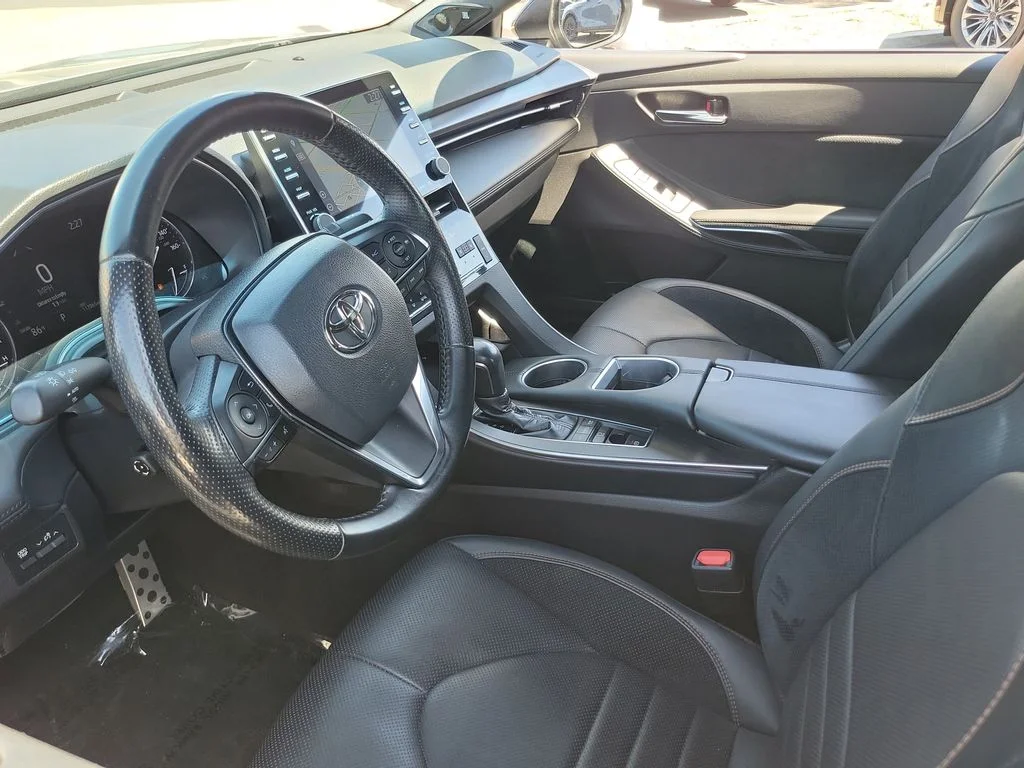 Used 2020 Celestial Silver Metallic Toyota Touring image 3