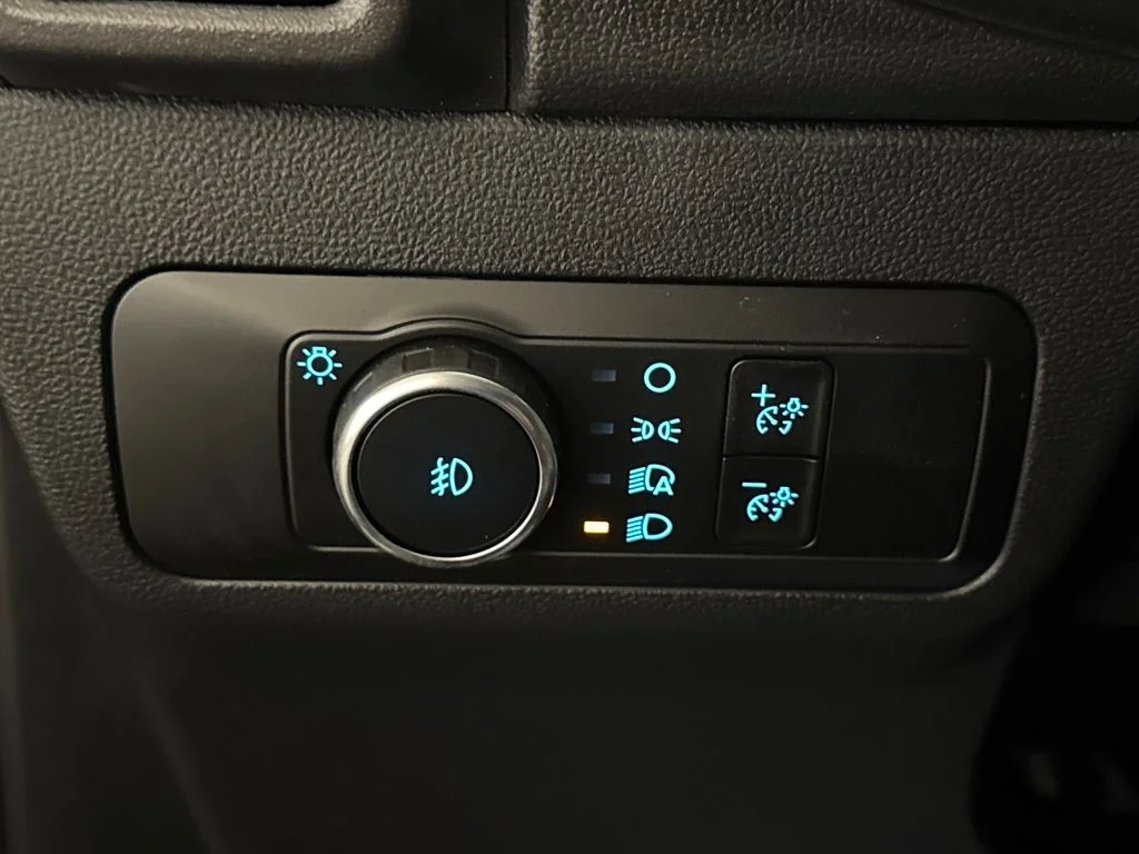 New 2026 Black Ford Outer Banks image 32