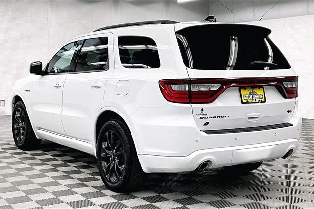 Used 2024 White Knuckle Clearcoat Dodge R/T Plus image 2