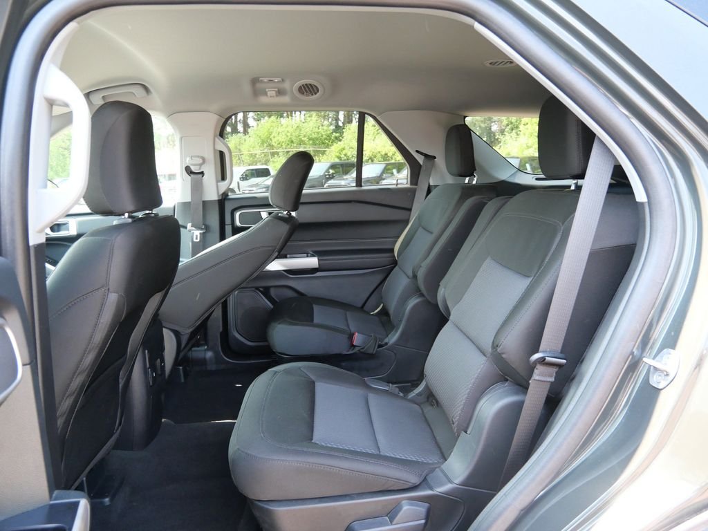 Certified Used 2024 Green Ford XLT image 13