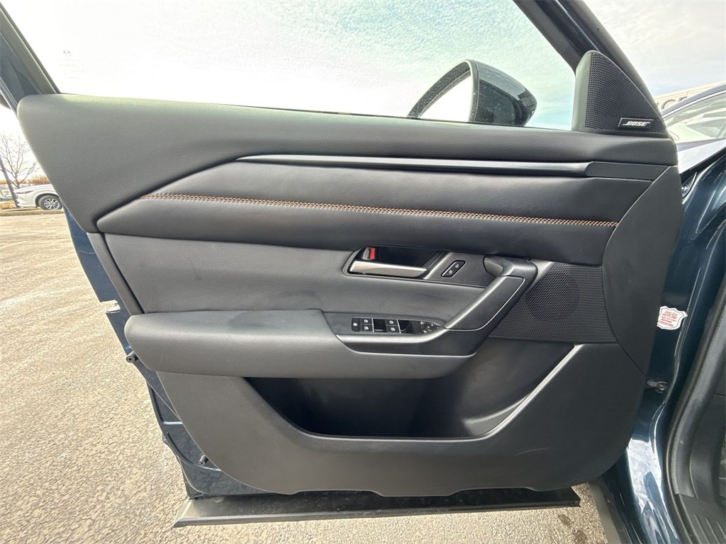 2025 MAZDA CX-50 - Image 12