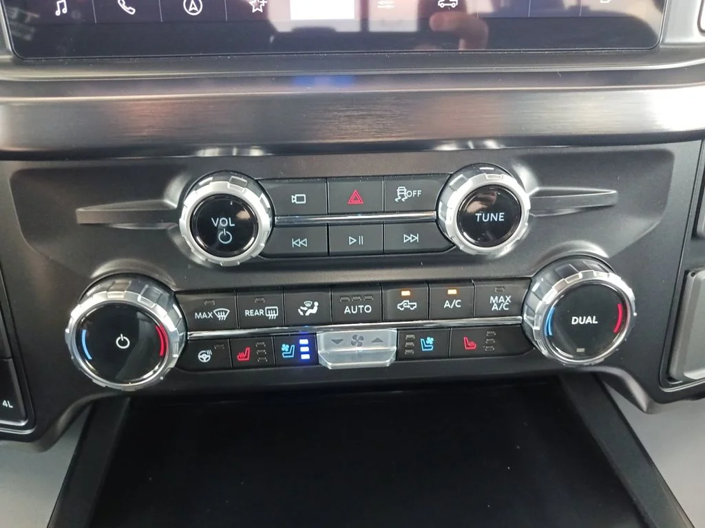 Used 2026 Red Ford Lariat image 25