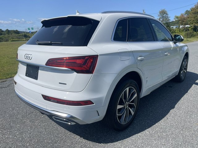 Used 2024 White Audi S line Premium image 4